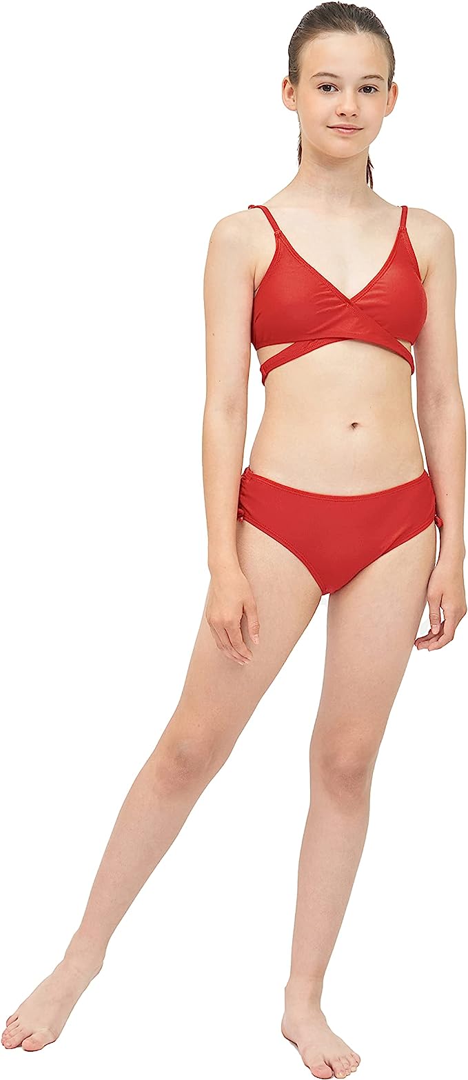 Bikini Bliss: How to Choose the Perfect Swimwear for Your Teen插图