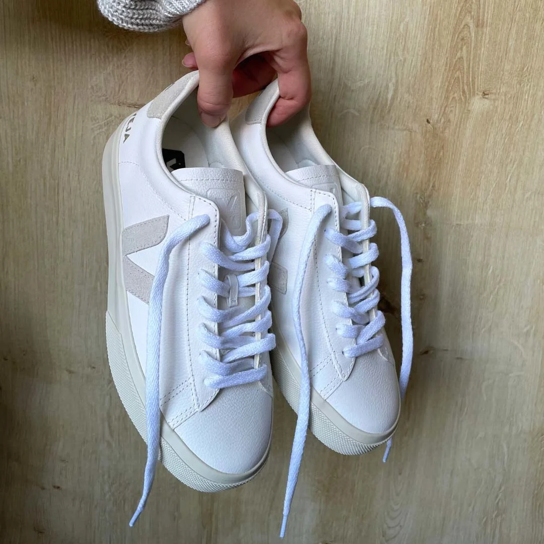 how to get sneakers white again